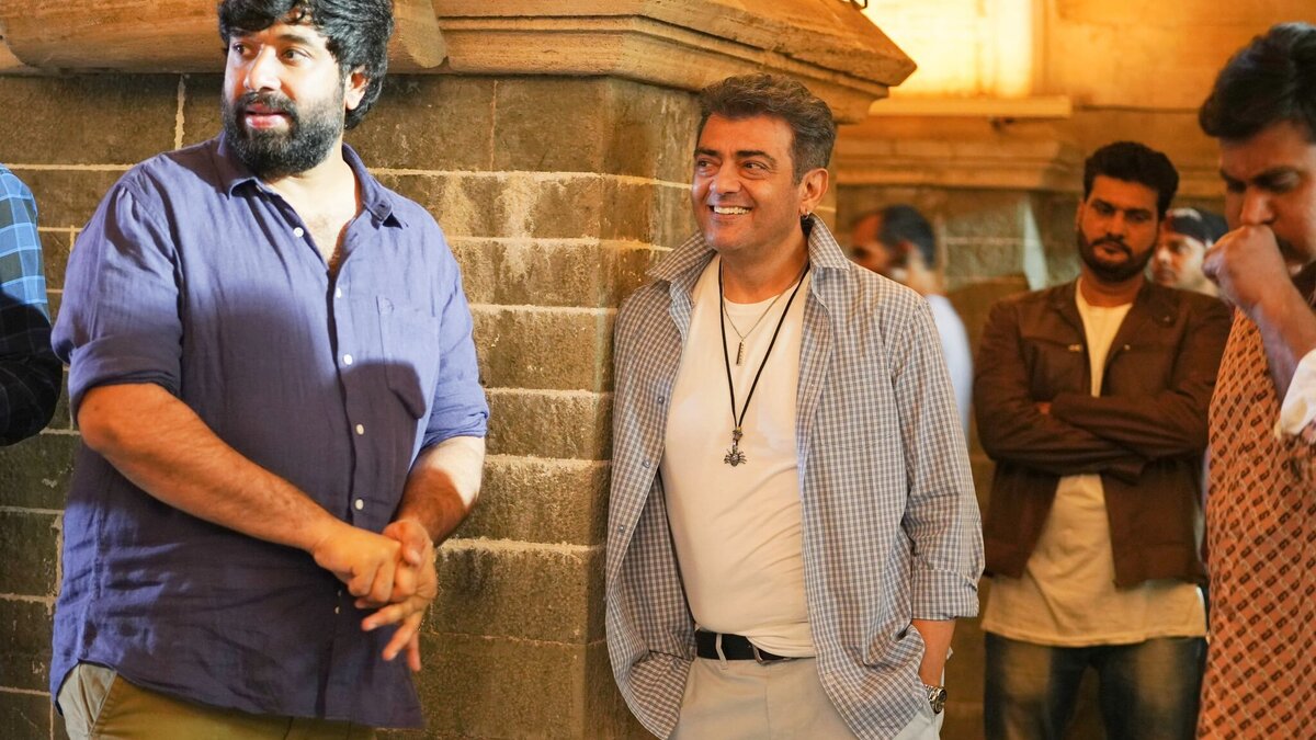 Adhik Ravichandran (L) with Ajith Kumar